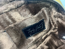 Load image into Gallery viewer, Y2K Trophy Queen Purse