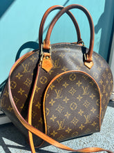 Load image into Gallery viewer, Louis Vuitton Ellipse Monogram GM Handbag